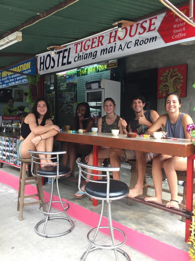 Tiger House Hostel (Adults Only) شيانغ ماي المظهر الخارجي الصورة
