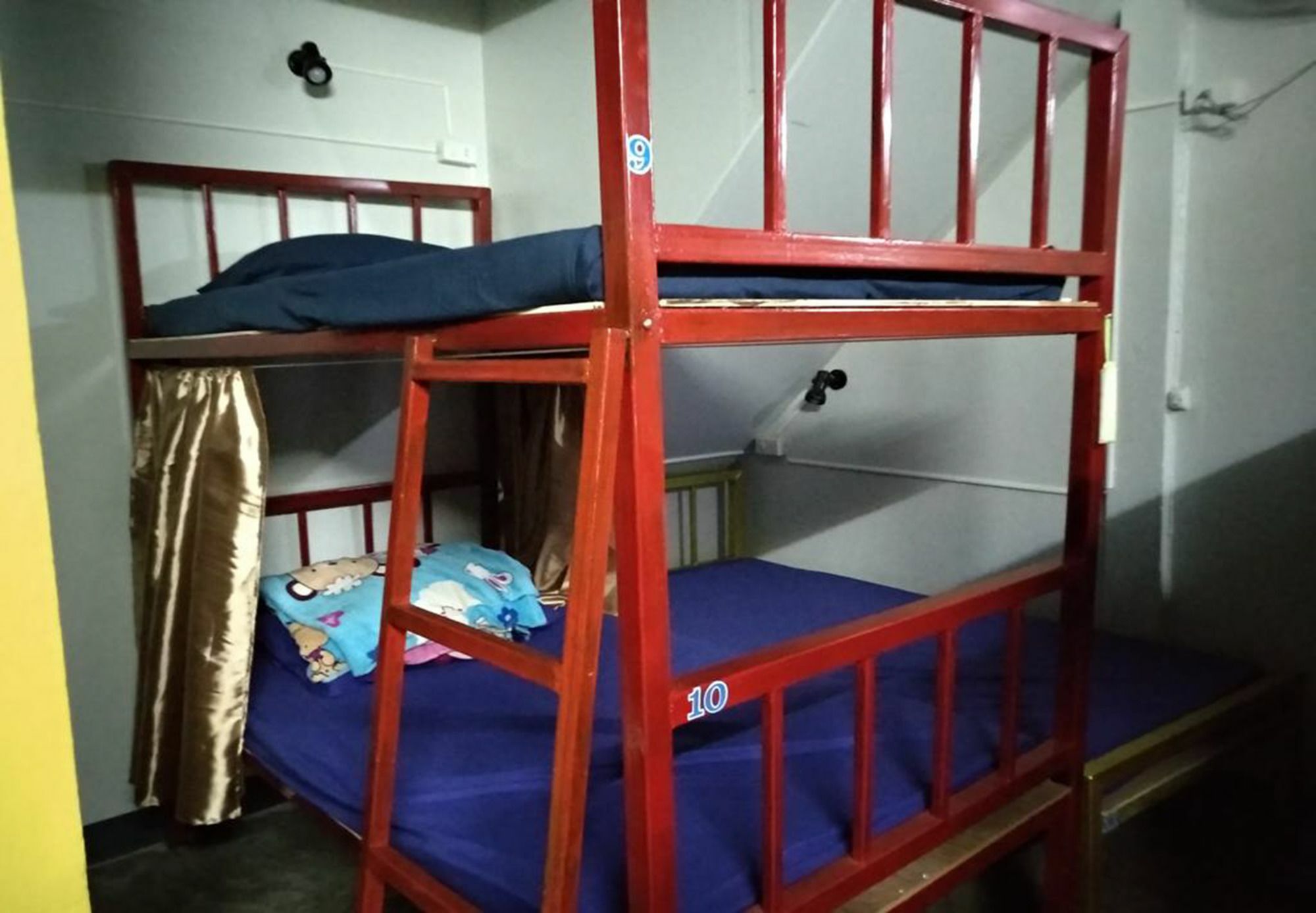 Tiger House Hostel (Adults Only) شيانغ ماي المظهر الخارجي الصورة